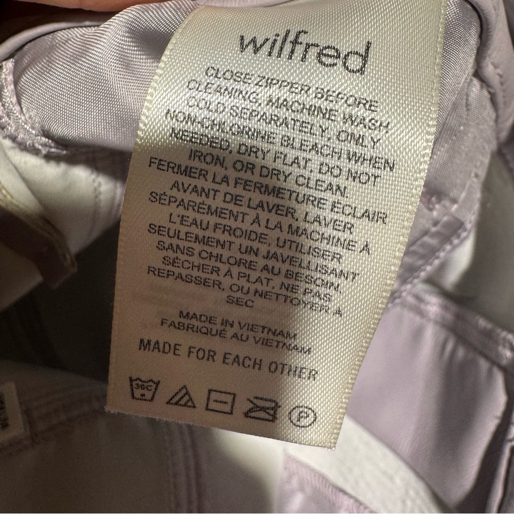 Aritzia Wilfred The Melina Light Purple Faux Leather Pants Size 10 Sophisticated - Picture 3 of 10